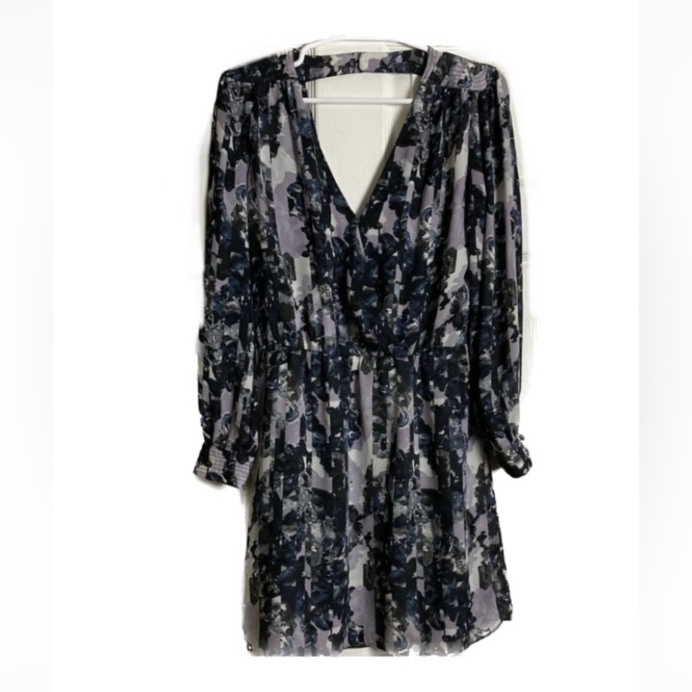 Parker Purple and Black dress with key hole back Small